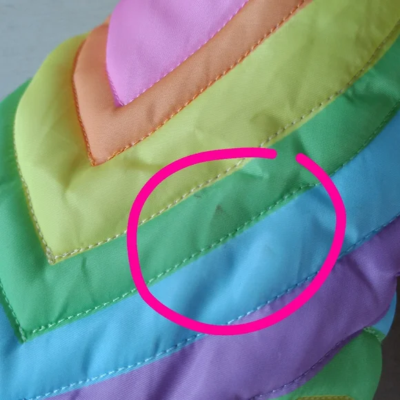 Lola + The Boys Rainbow Pastel Heart Puffer Jacket / Size 8 - Picture 17 of 17